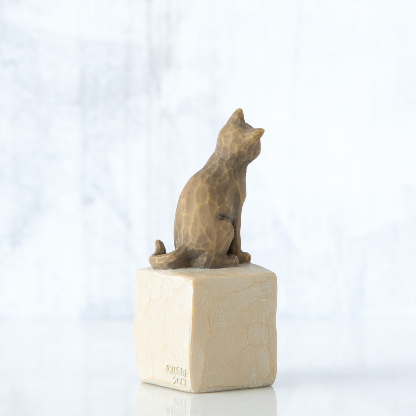 Love My Cat Figurine *Multiple Colors Available*